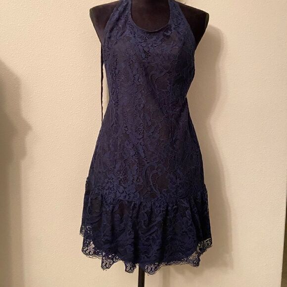 Lover+friends lace open back halter dress, never worn - Picture 1 of 3